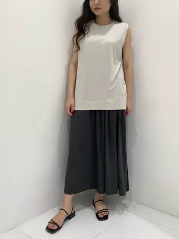 BEIGE， アライ コーディネート画像