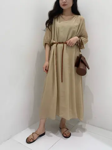 BEIGE， アライ コーディネート画像