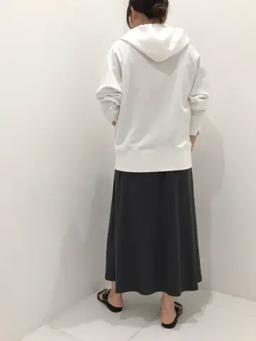 BEIGE， スタッフM コーディネート画像