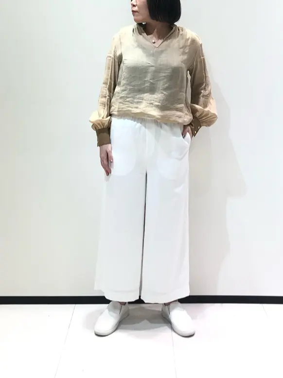 BEIGE， 藤木 コーディネート画像