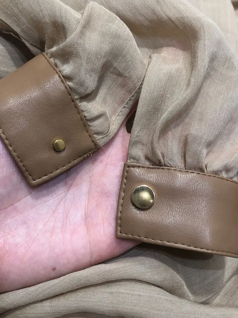 BEIGE， 藤木 コーディネート画像