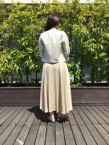 BEIGE， スタッフ コーディネート画像