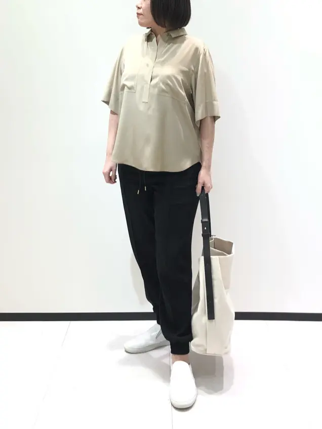 BEIGE， 藤木 コーディネート画像