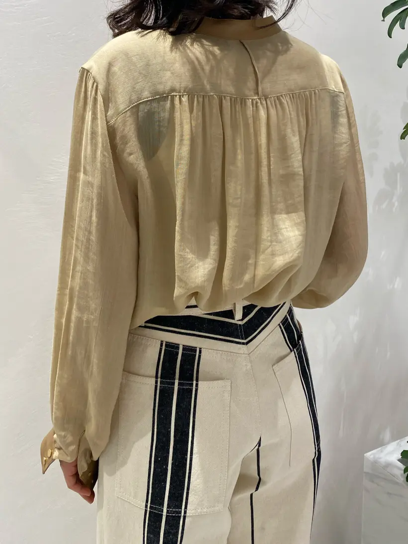 BEIGE， R.A コーディネート画像