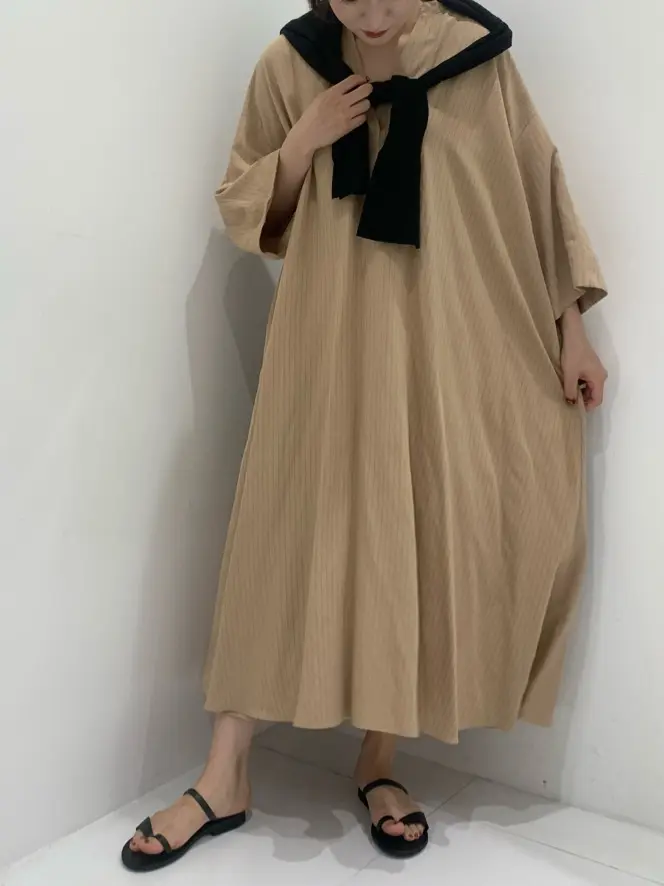 BEIGE， アライ コーディネート画像