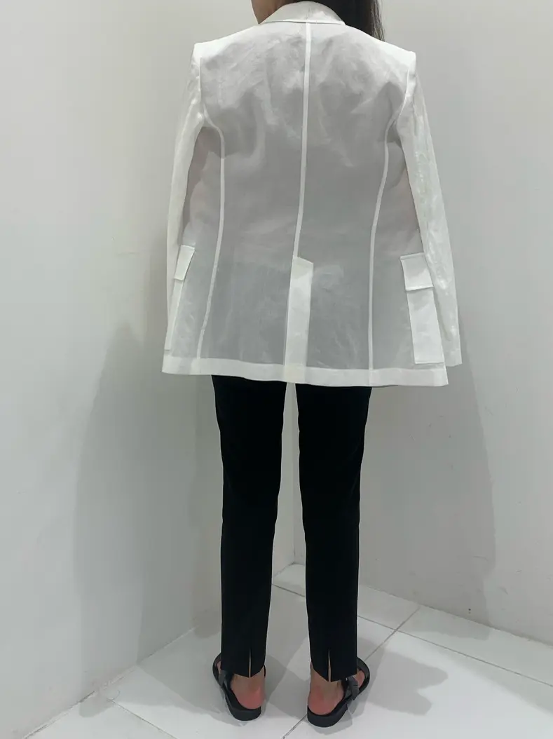 BEIGE， アライ コーディネート画像