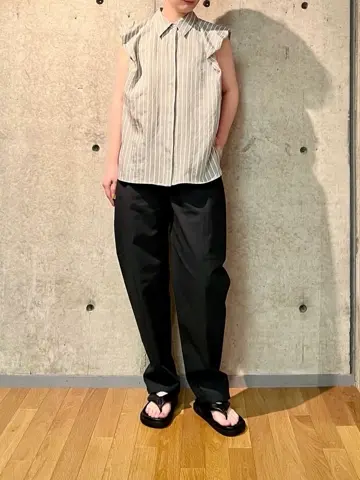 BEIGE， 小泉 コーディネート画像