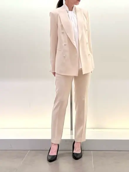 BEIGE， スタッフ コーディネート画像