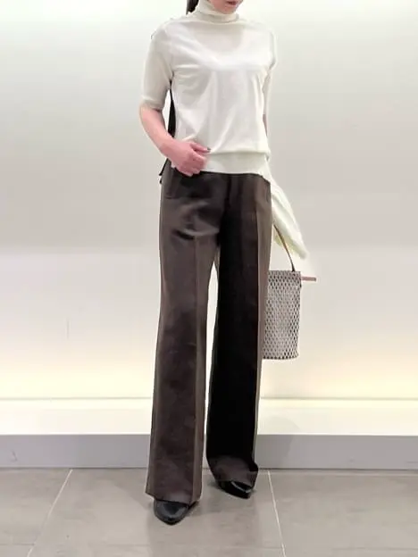 BEIGE， スタッフ コーディネート画像