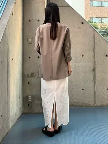 BEIGE， R.A コーディネート画像