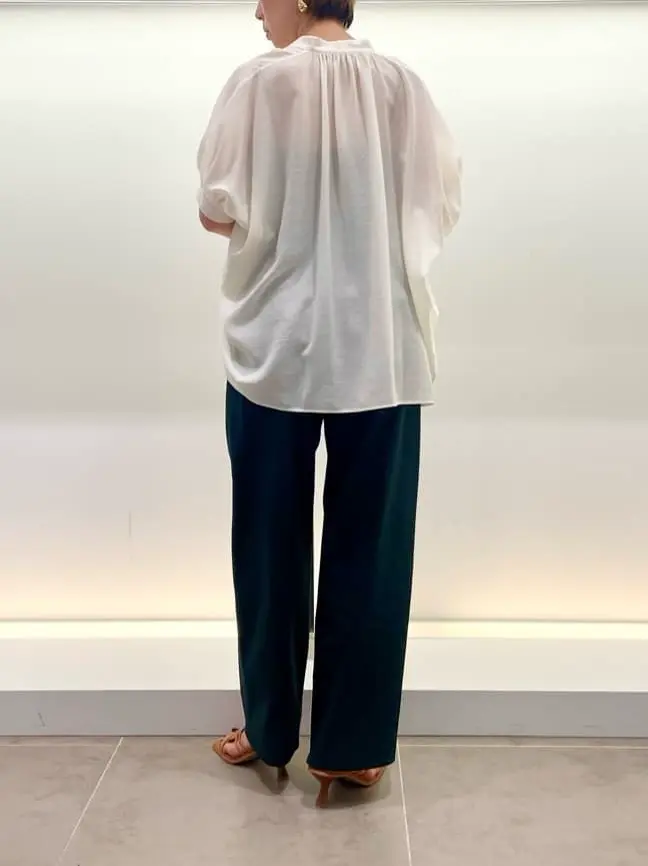 BEIGE， 柴田 コーディネート画像