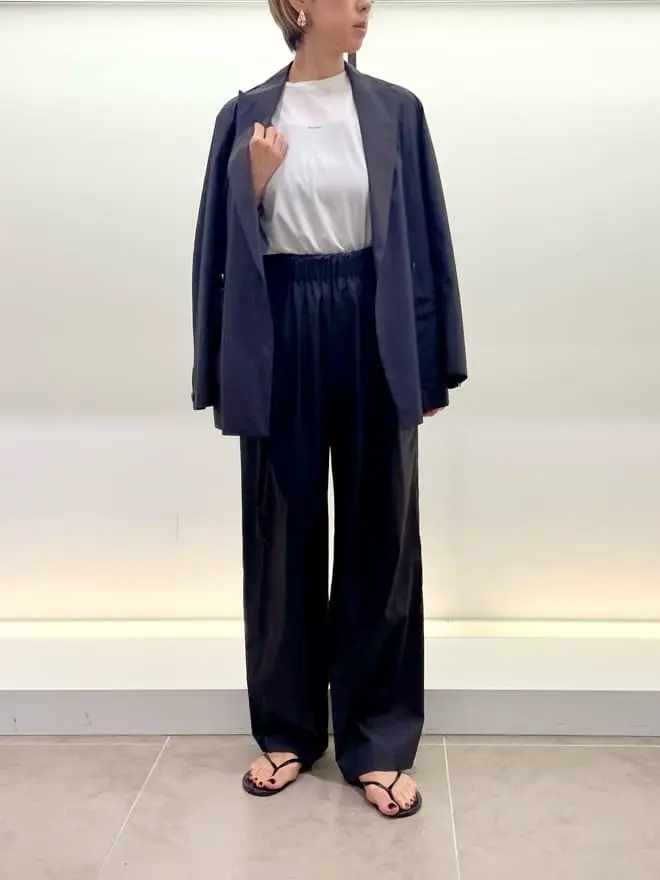 BEIGE， 柴田 コーディネート画像