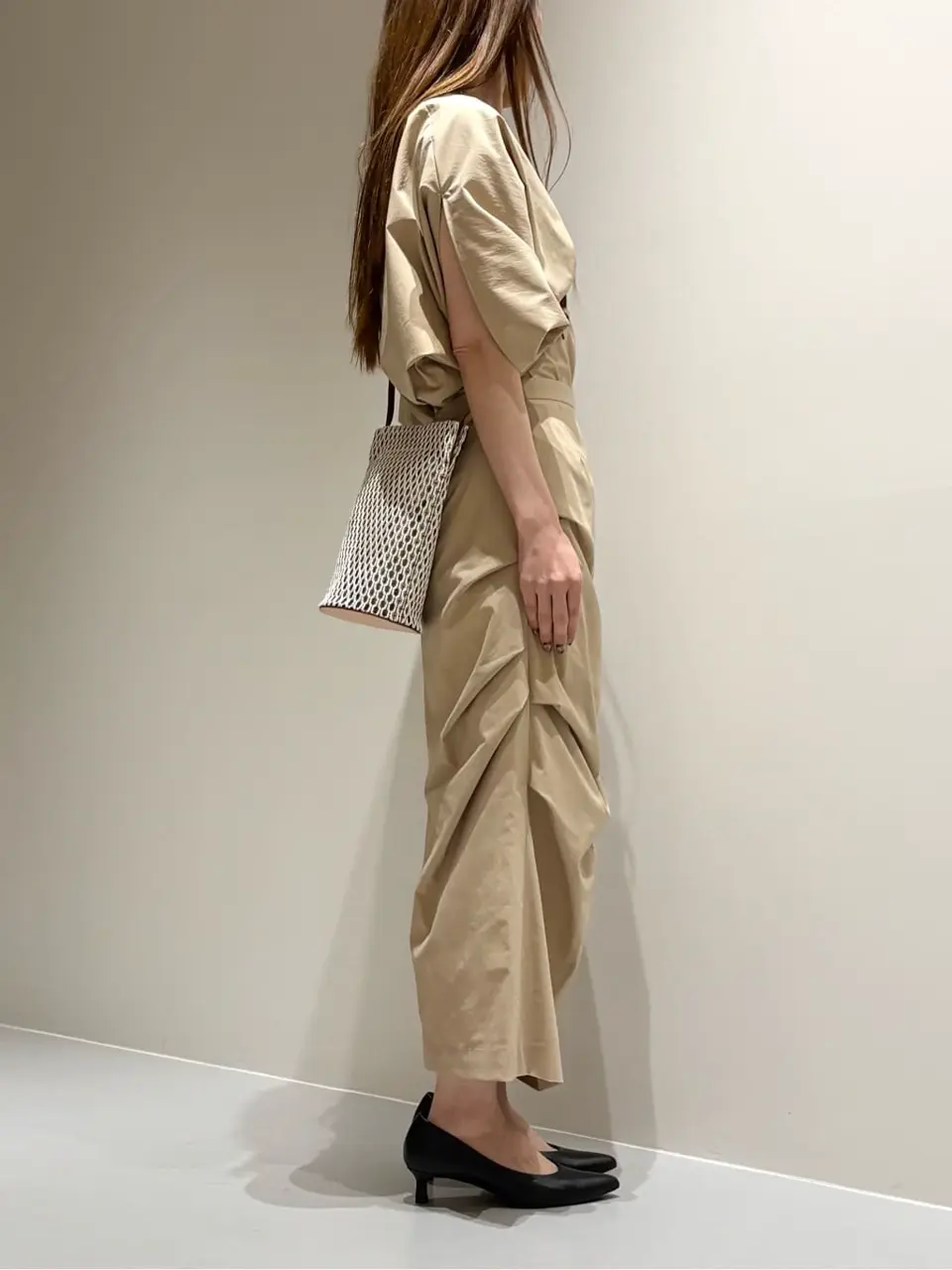 BEIGE， Adachi コーディネート画像