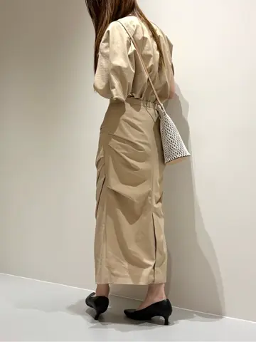BEIGE， Adachi コーディネート画像