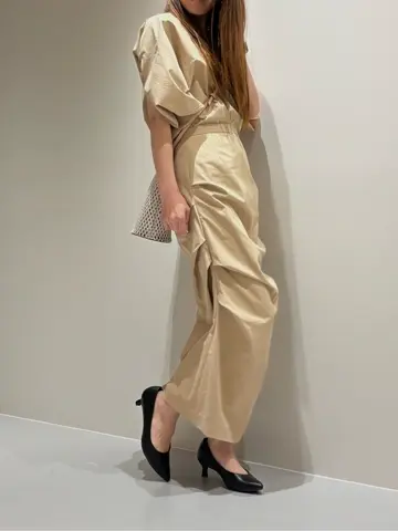 BEIGE， Adachi コーディネート画像