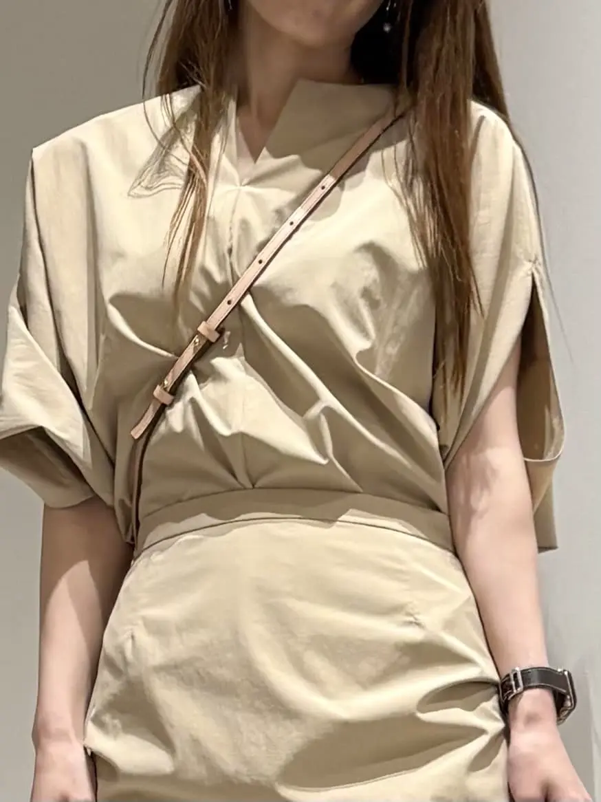 BEIGE， Adachi コーディネート画像