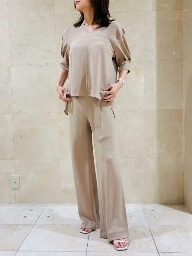 BEIGE， スタッフ コーディネート画像