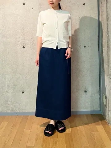 BEIGE， R.A コーディネート画像