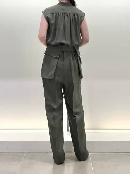 BEIGE， スタッフ コーディネート画像