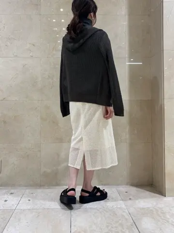 BEIGE， スタッフ コーディネート画像