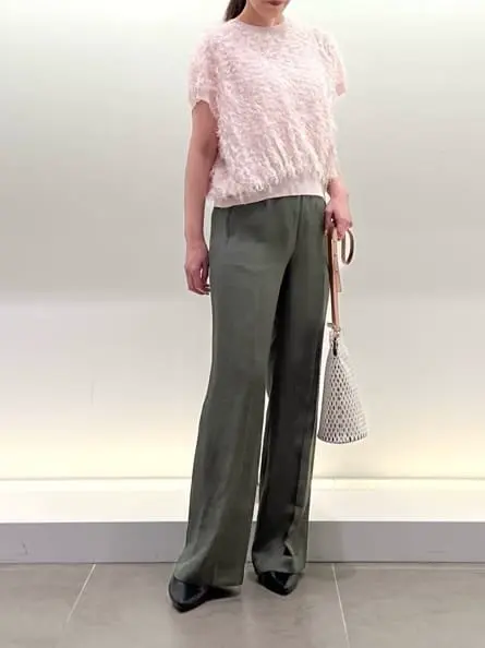 BEIGE， スタッフ コーディネート画像