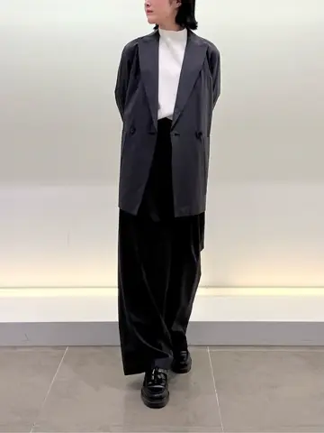 BEIGE， 伊藤 コーディネート画像