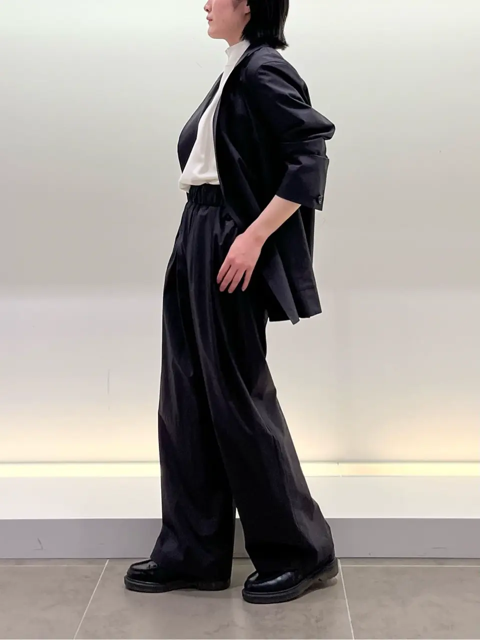 BEIGE， 伊藤 コーディネート画像