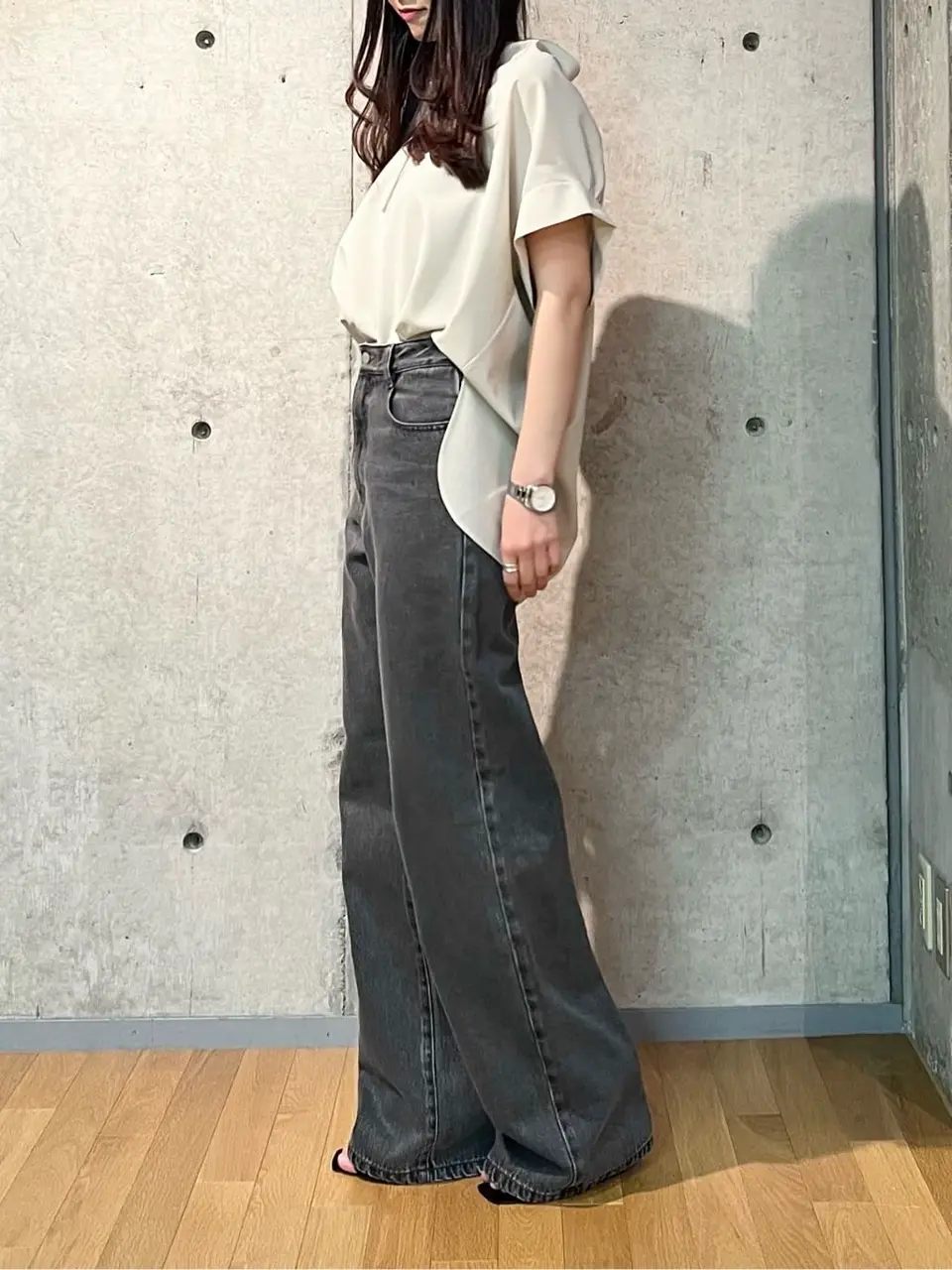 BEIGE， R.A コーディネート画像