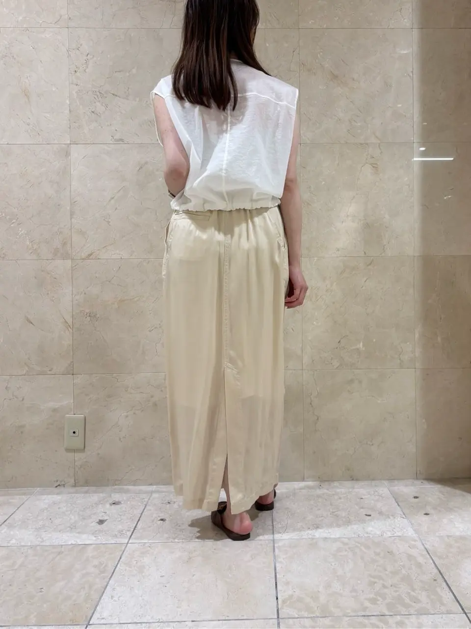 BEIGE， スタッフ コーディネート画像