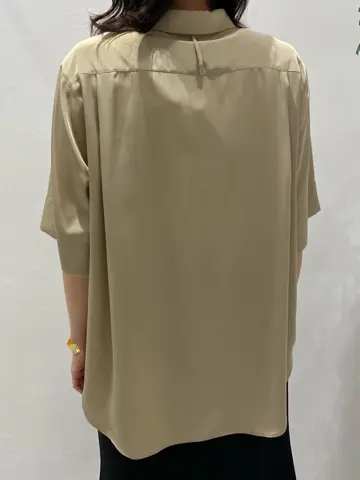 BEIGE， R.A コーディネート画像