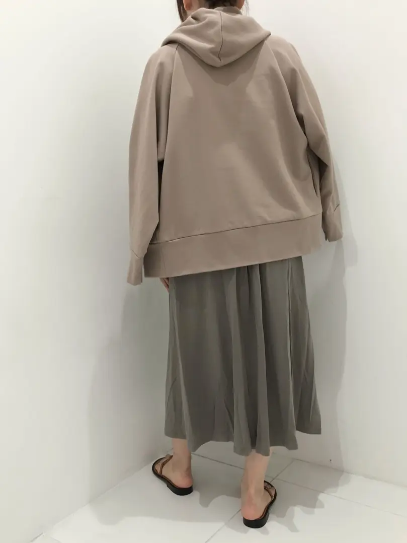 BEIGE， スタッフM コーディネート画像