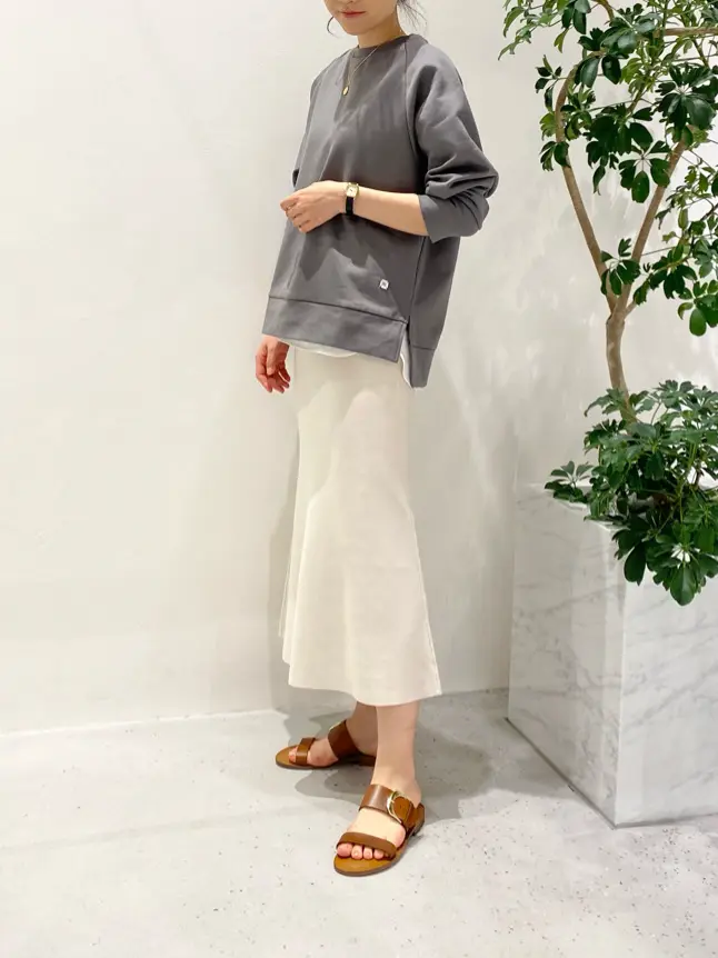 BEIGE， R.A コーディネート画像