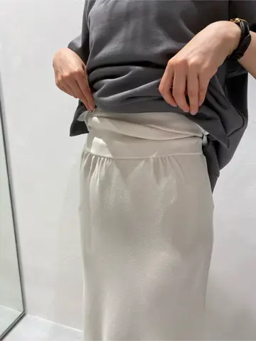 BEIGE， R.A コーディネート画像