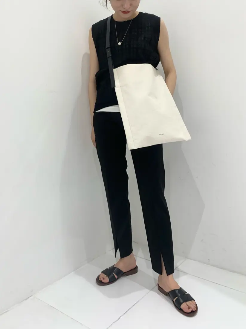 BEIGE， アライ コーディネート画像