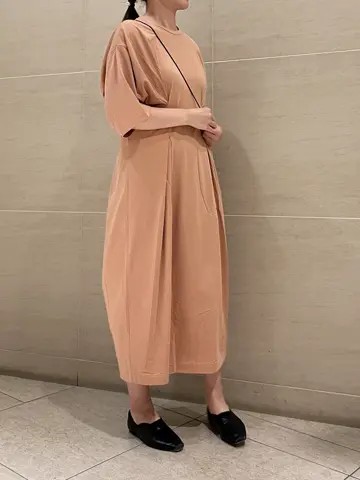 BEIGE， スタッフ コーディネート画像
