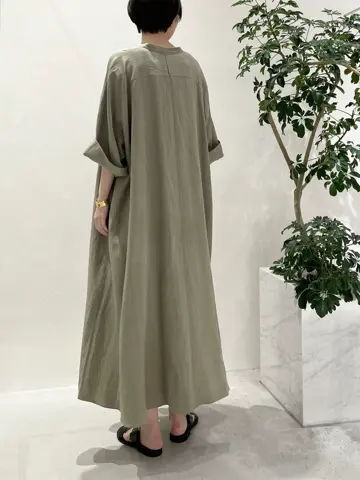 BEIGE， 小泉 コーディネート画像