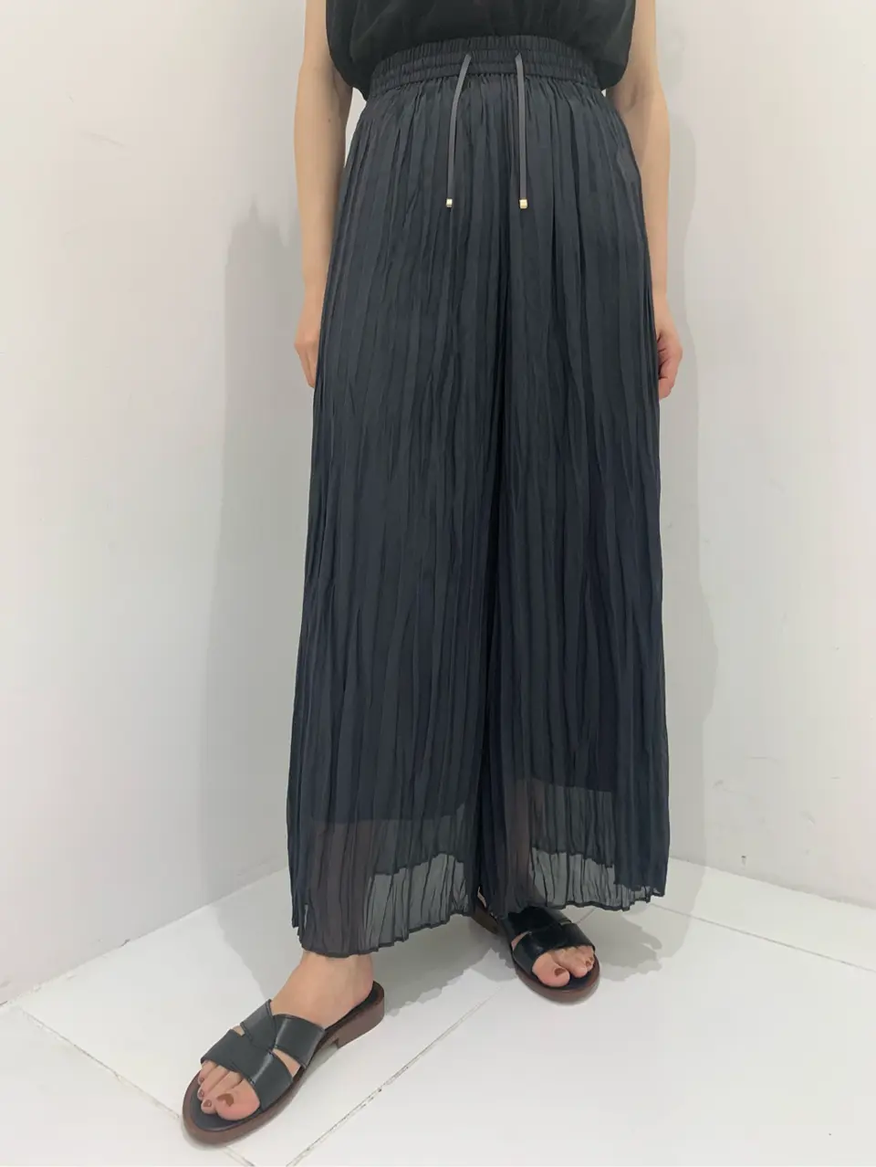 BEIGE， アライ コーディネート画像