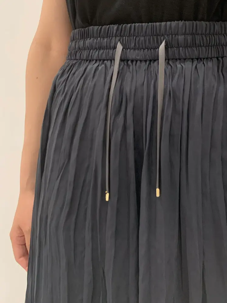 BEIGE， アライ コーディネート画像