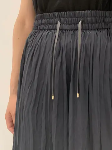 BEIGE， アライ コーディネート画像