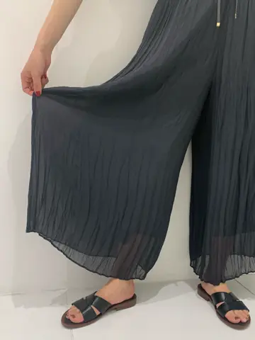 BEIGE， アライ コーディネート画像