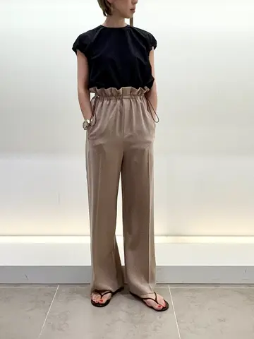 BEIGE， 柴田 コーディネート画像