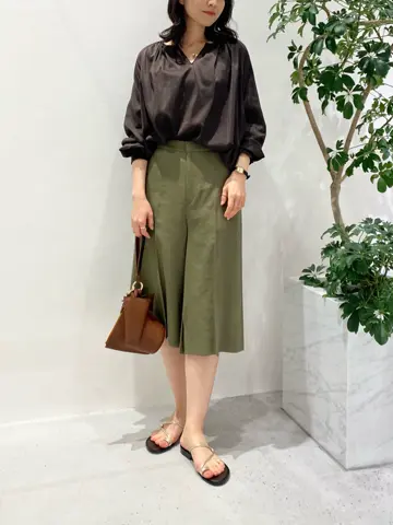 BEIGE， R.A コーディネート画像