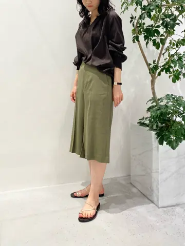 BEIGE， R.A コーディネート画像