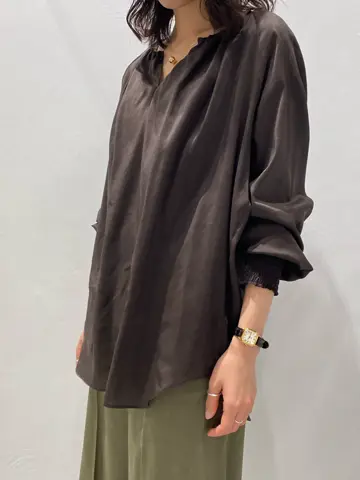 BEIGE， R.A コーディネート画像