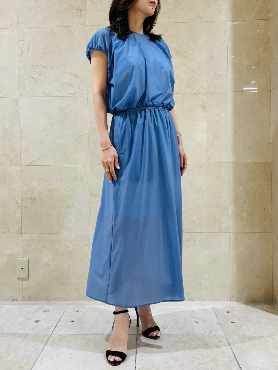 BEIGE， スタッフ コーディネート画像