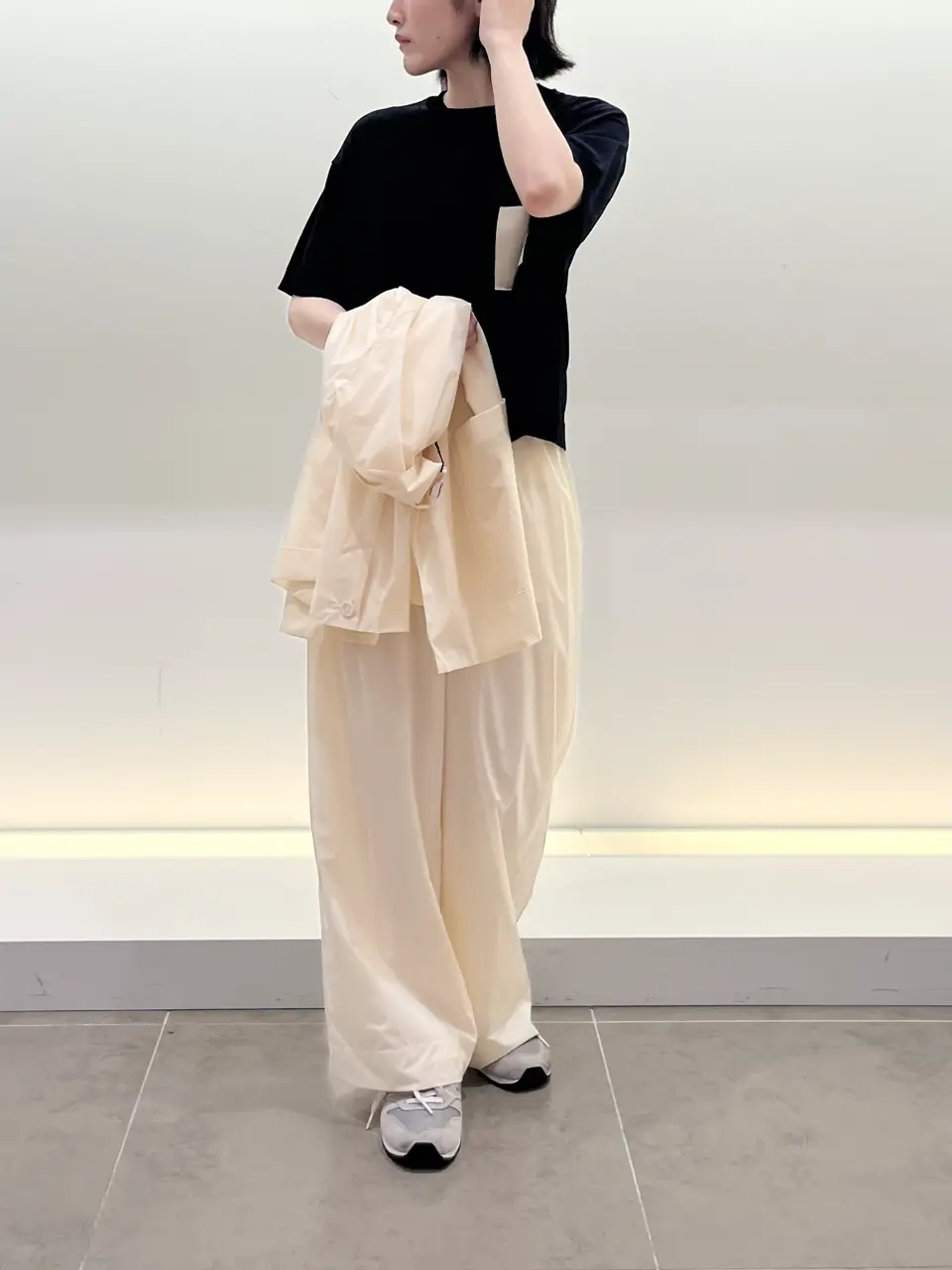 BEIGE， 伊藤 コーディネート画像