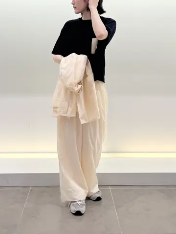 BEIGE， 伊藤 コーディネート画像