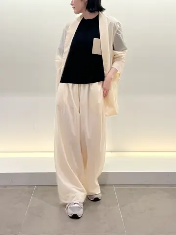 BEIGE， 伊藤 コーディネート画像