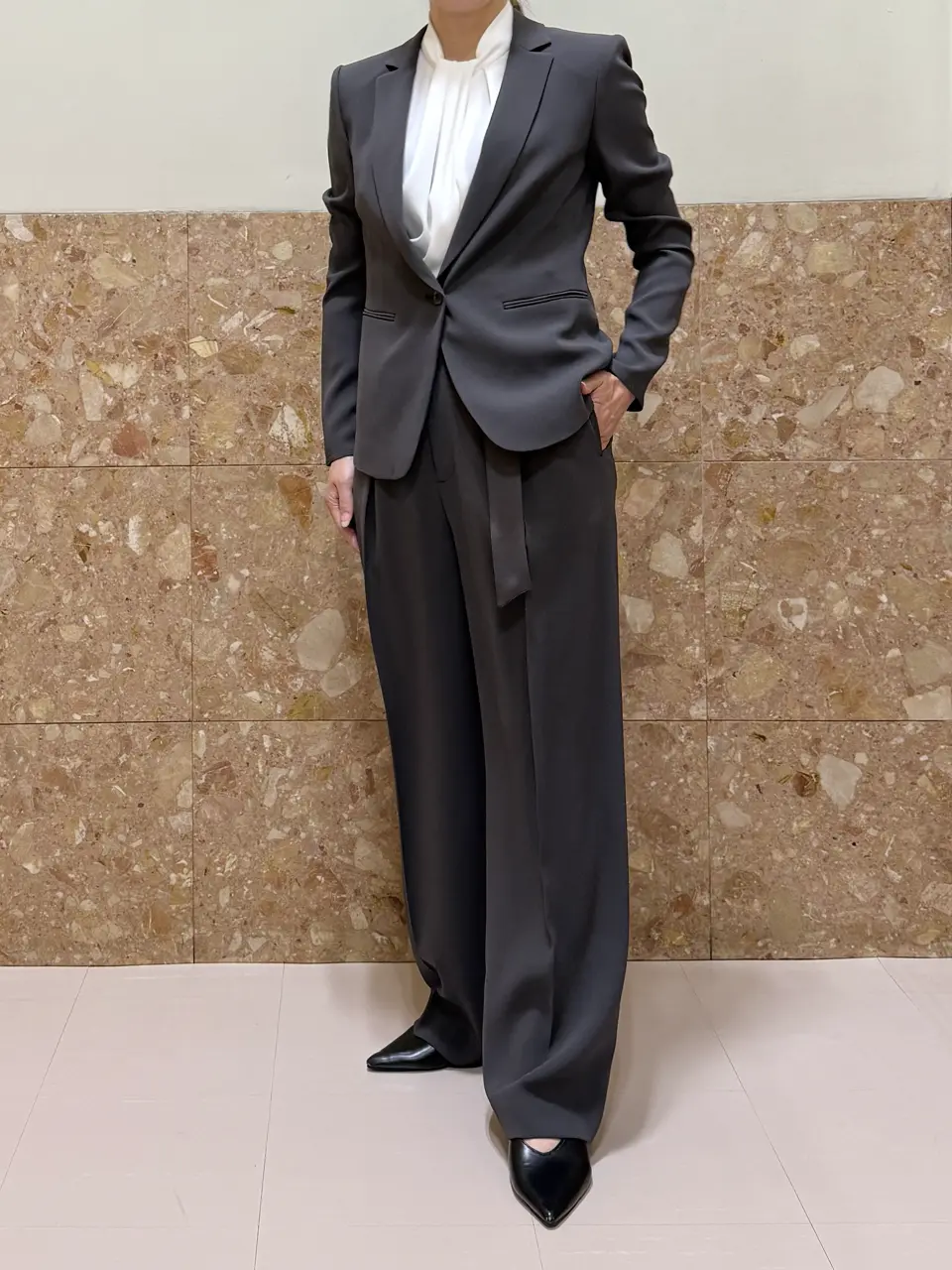 BEIGE， スタッフ コーディネート画像