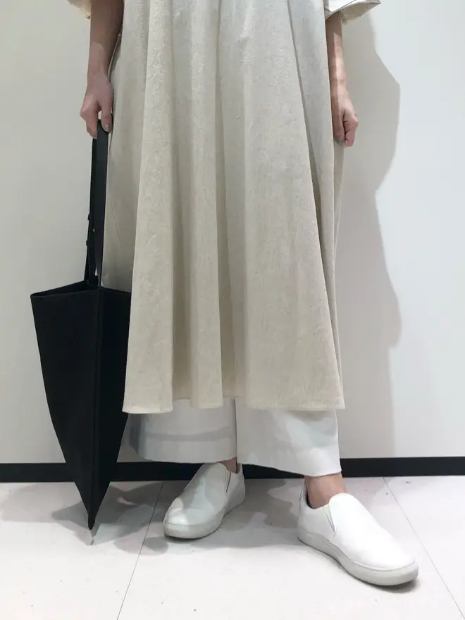 BEIGE， 藤木 コーディネート画像